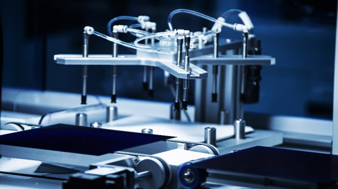 Ci concentriamo sull'innovazione tecnologica.