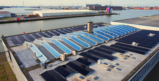 Komer?ní prostory v?ekologickém p?ístavu v?Nizozemsku